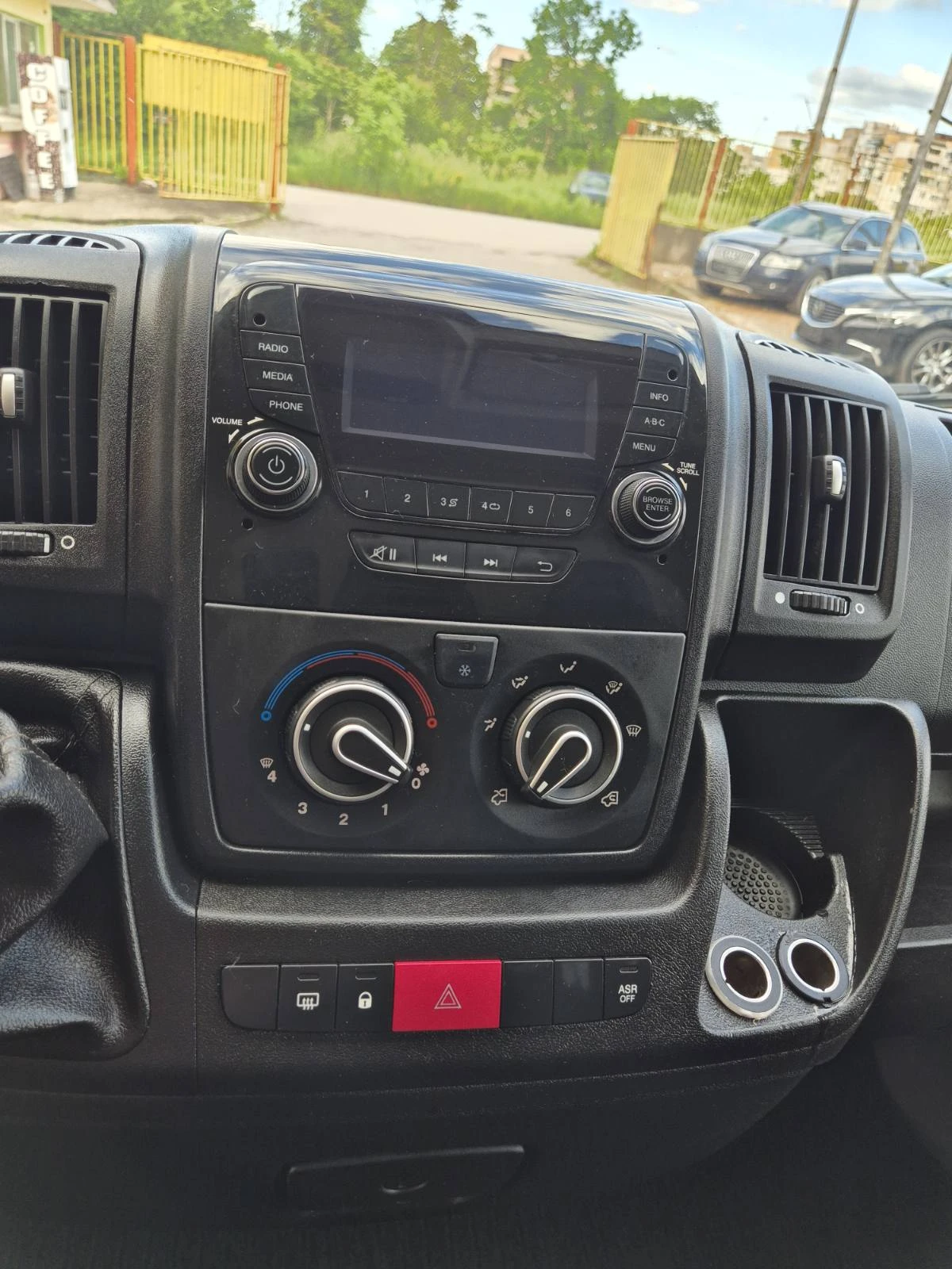 Citroen Jumper 2.0HDI KLIMA ITALY УНИКАТ, снимка 14 - Бусове и автобуси - 54597762