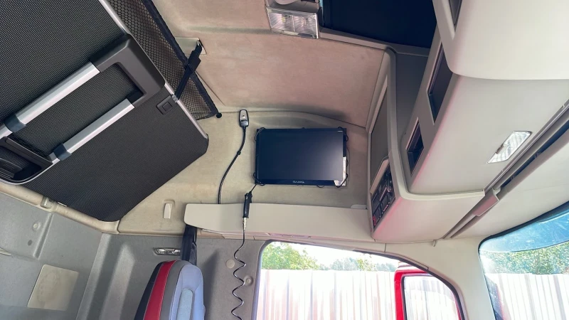 Volvo Fh 500 ADR-FL/Retarder/2бр., снимка 10 - Камиони - 52567338