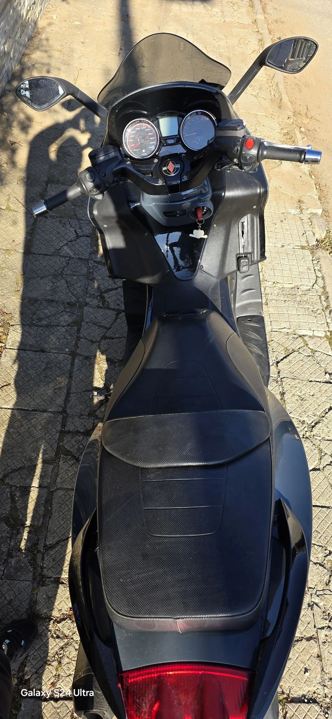 Gilera GP 840 * Akrapovic* 15000km - изображение 5