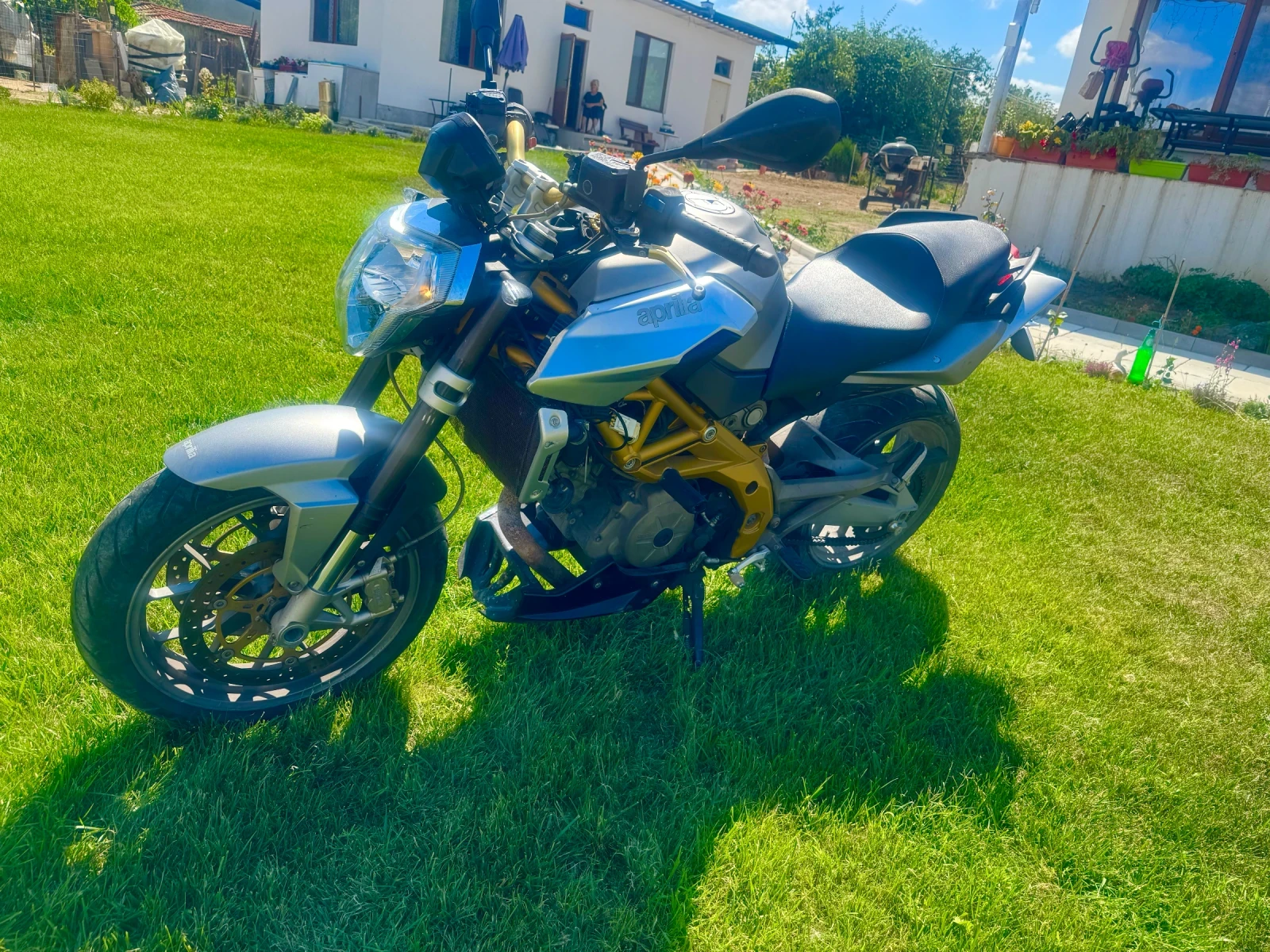 Aprilia Shiver 750cc - изображение 2