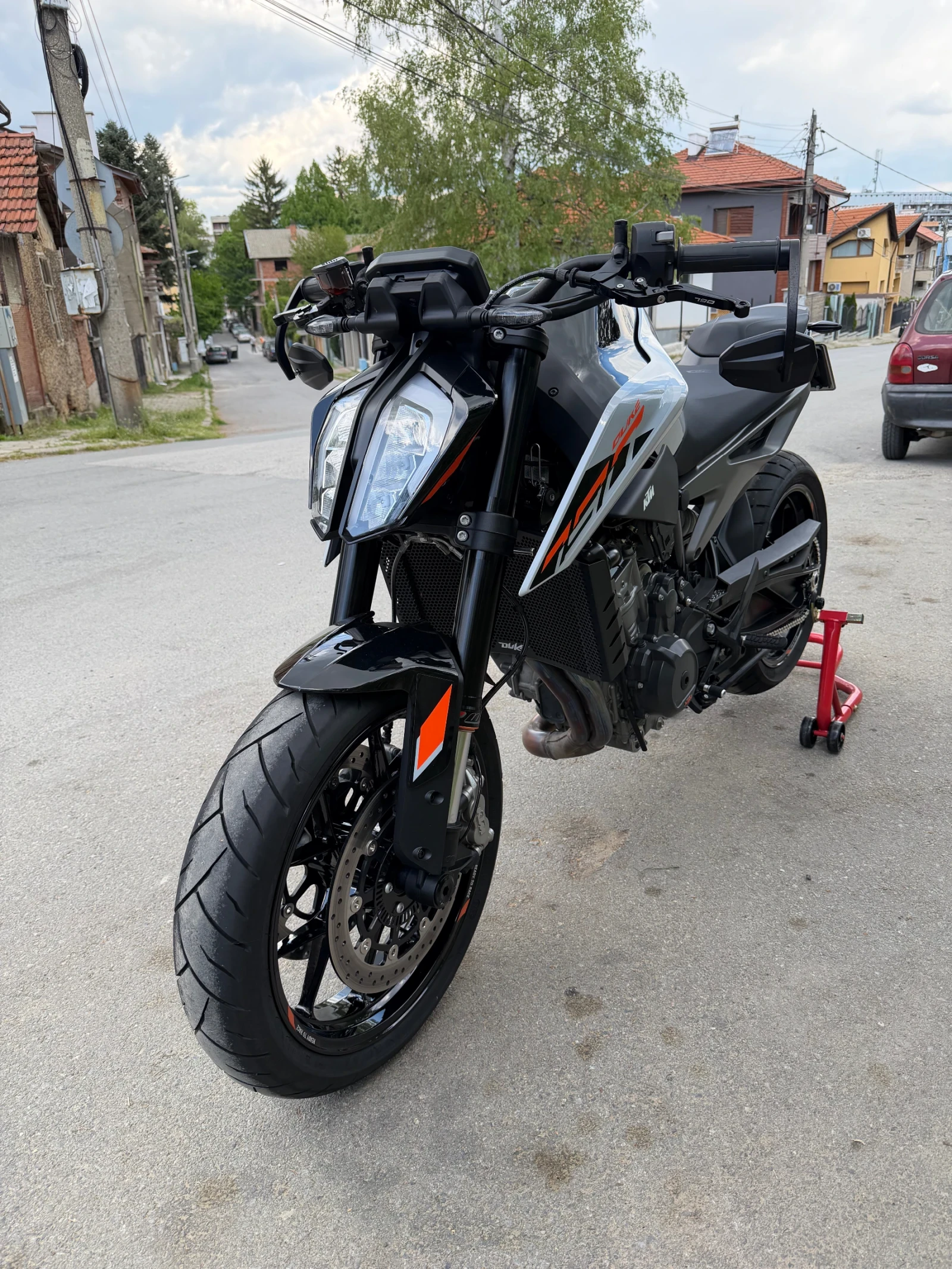 Ktm Duke 790L A2