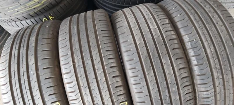 Гуми Летни 215/45R17, снимка 2 - Гуми и джанти - 32781542