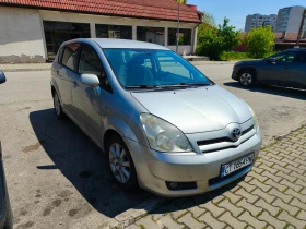 Toyota Corolla verso 1.8 VVT-i LPG, снимка 4
