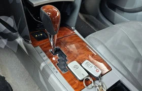 Toyota Camry 2.5 Hybrid Executive, снимка 10