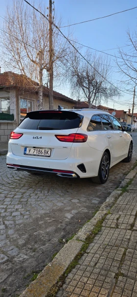 Kia Ceed Plug In Hybrid, снимка 4