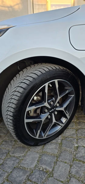 Kia Ceed Plug In Hybrid, снимка 6