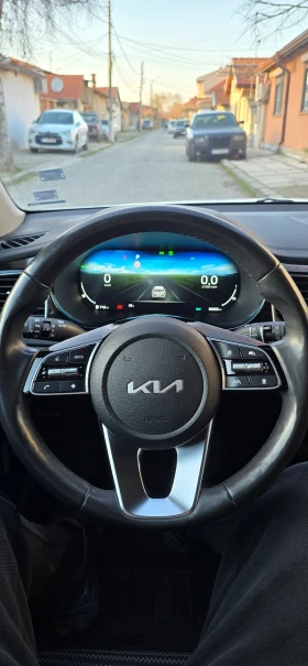 Kia Ceed Plug In Hybrid, снимка 9