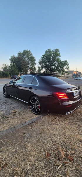 Mercedes-Benz E 220, снимка 8