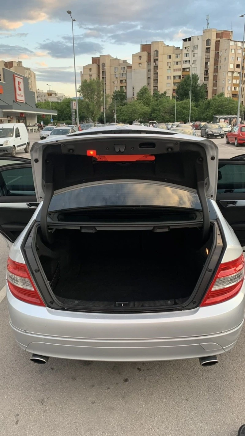 Mercedes-Benz C 350 Kompresor, снимка 6 - Автомобили и джипове - 47711193