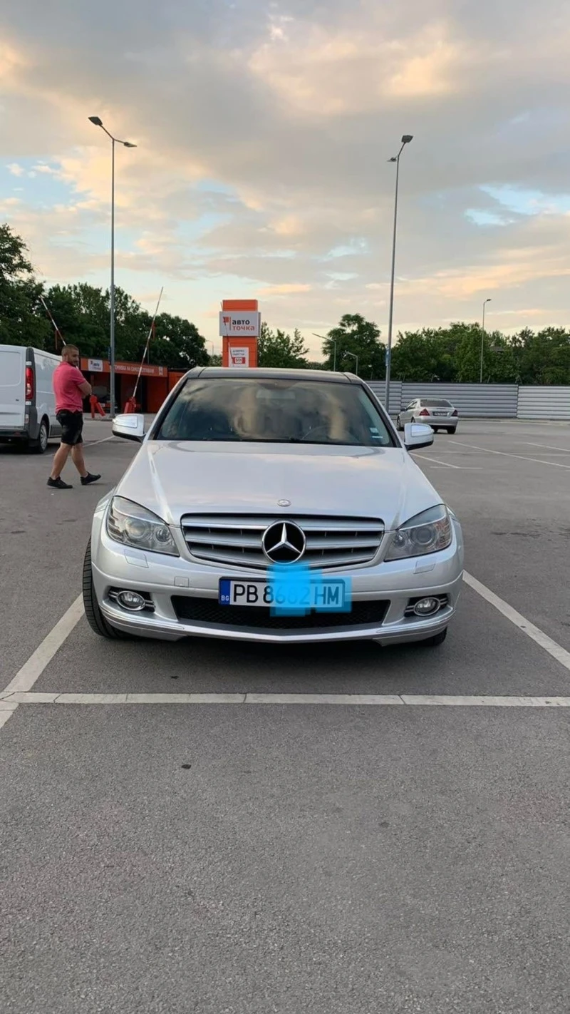 Mercedes-Benz C 350 Kompresor, снимка 2 - Автомобили и джипове - 47711193