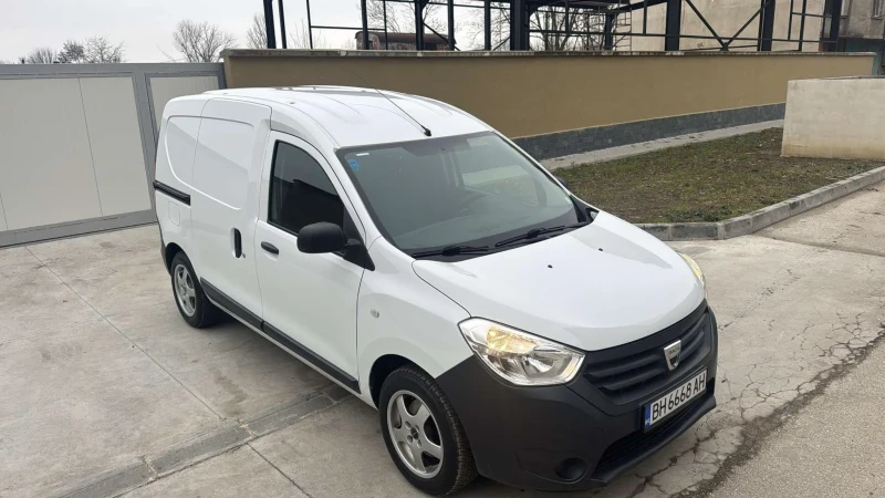 Dacia Dokker, снимка 2 - Автомобили и джипове - 48491744