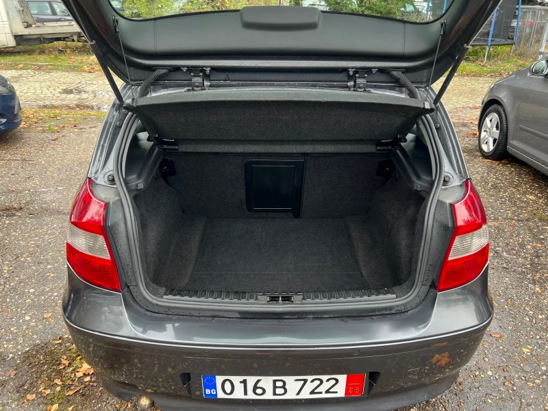 BMW 120 Е87 Автоматик/ Навигация, снимка 12 - Автомобили и джипове - 52344110