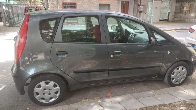 Mitsubishi Colt, снимка 3 - Автомобили и джипове - 52539644