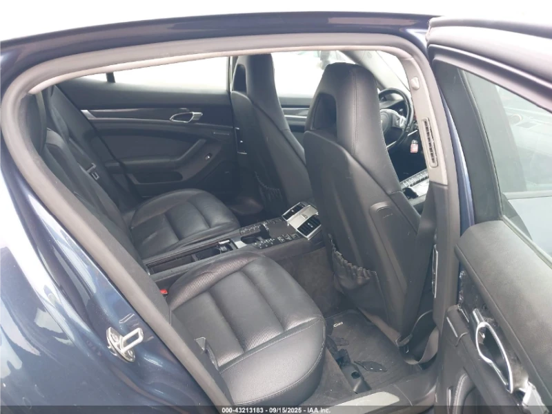 Porsche Panamera 4 / ОБДУХВАНЕ / ПОДГРЕВИ / ШИБИДАХ, снимка 9 - Автомобили и джипове - 52583710