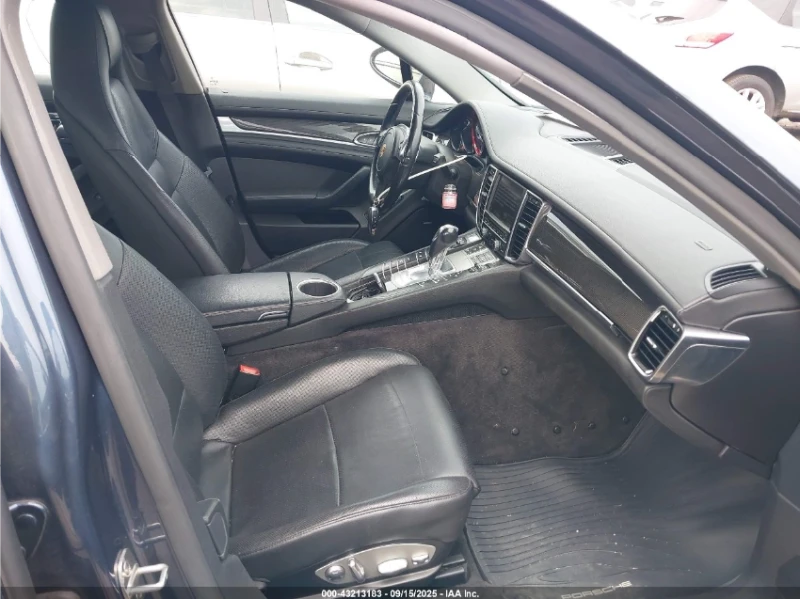 Porsche Panamera 4 / ОБДУХВАНЕ / ПОДГРЕВИ / ШИБИДАХ, снимка 7 - Автомобили и джипове - 52583710