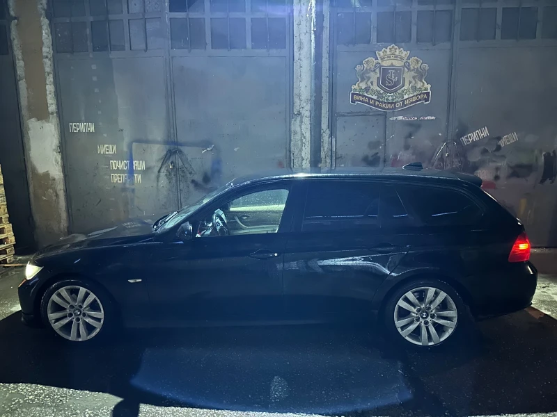 BMW 320, снимка 17 - Автомобили и джипове - 52690985