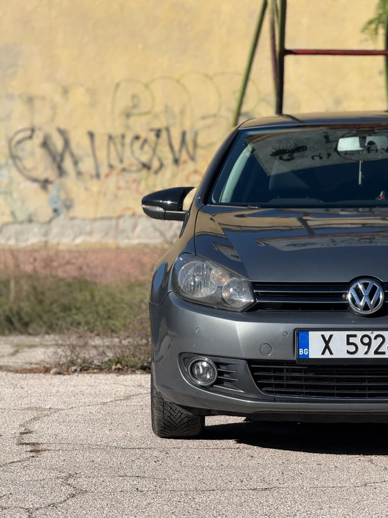 VW Golf, снимка 2 - Автомобили и джипове - 52897360
