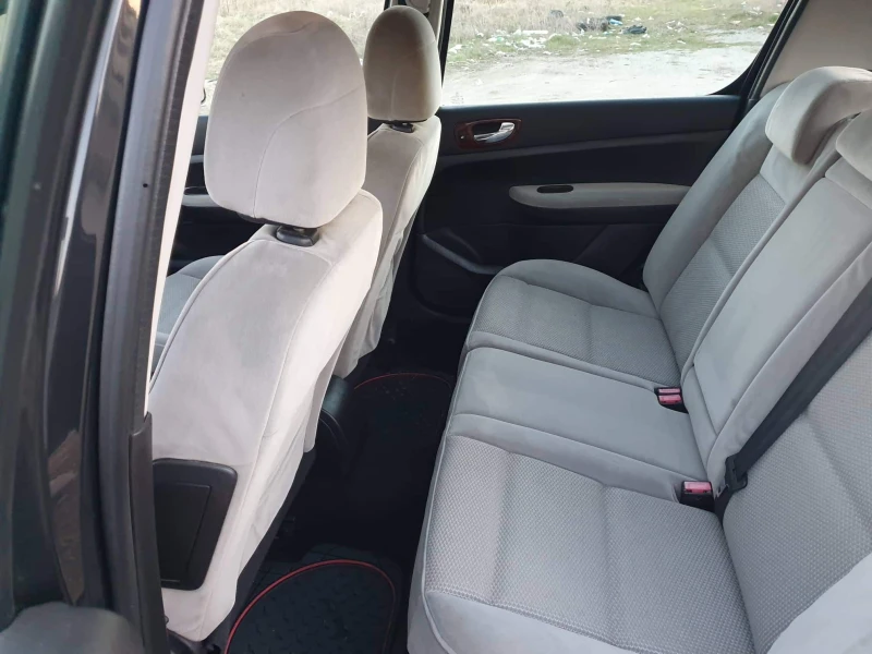 Peugeot 307 1.6 GAS, снимка 10 - Автомобили и джипове - 53205698
