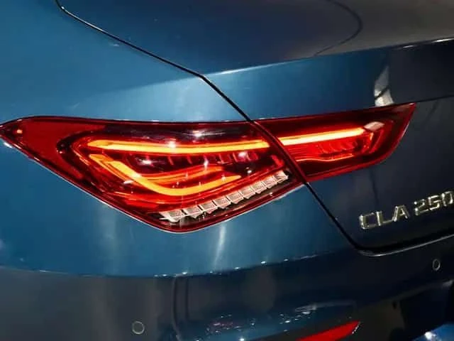 Mercedes-Benz CLA 250 4MATIC | PANO | KEYLESS | ПОДГРЕВИ | CARFAX, снимка 5 - Автомобили и джипове - 53683476