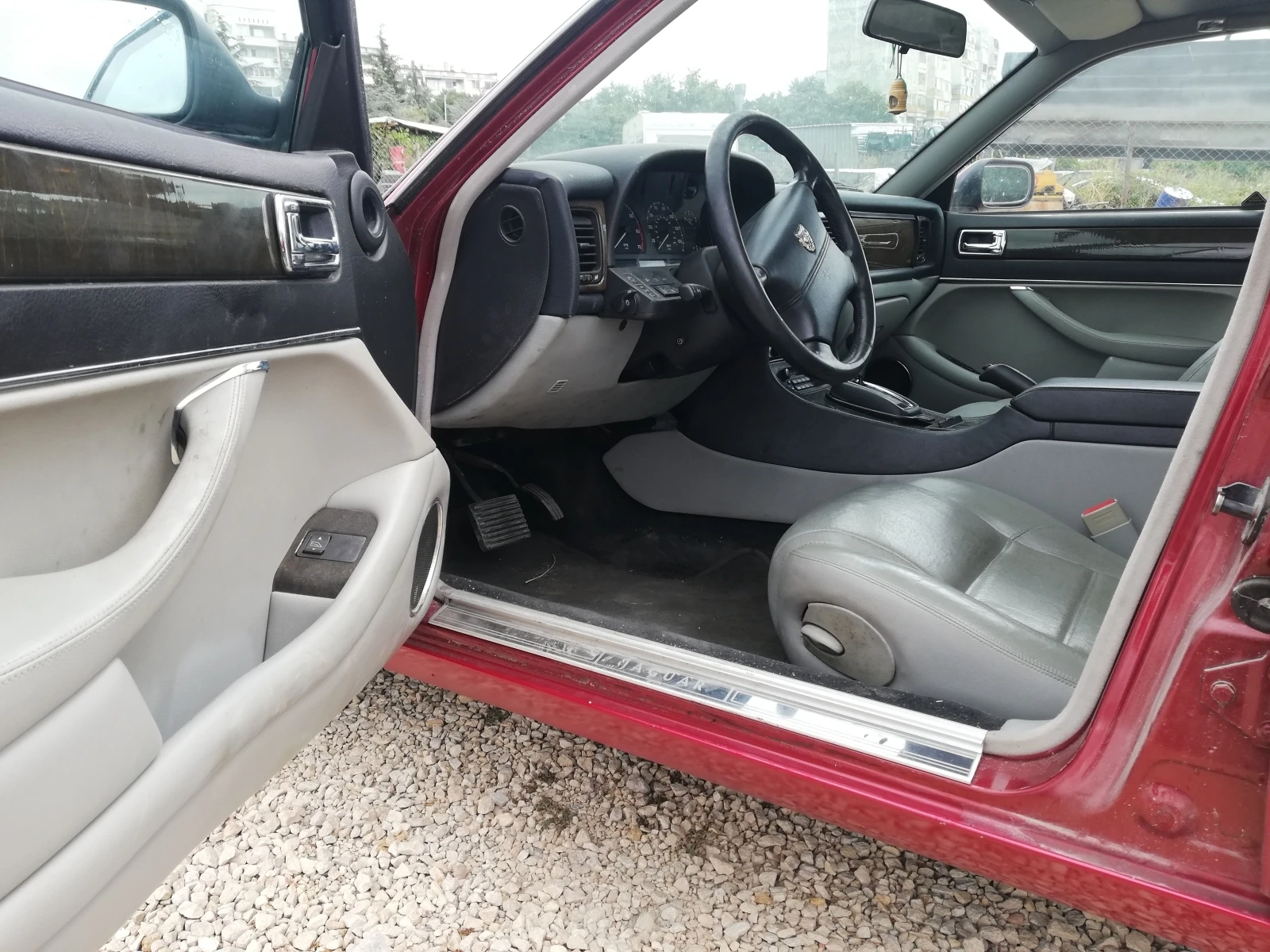 Jaguar Xj 3.2i   XJ6 | Mobile.bg   12