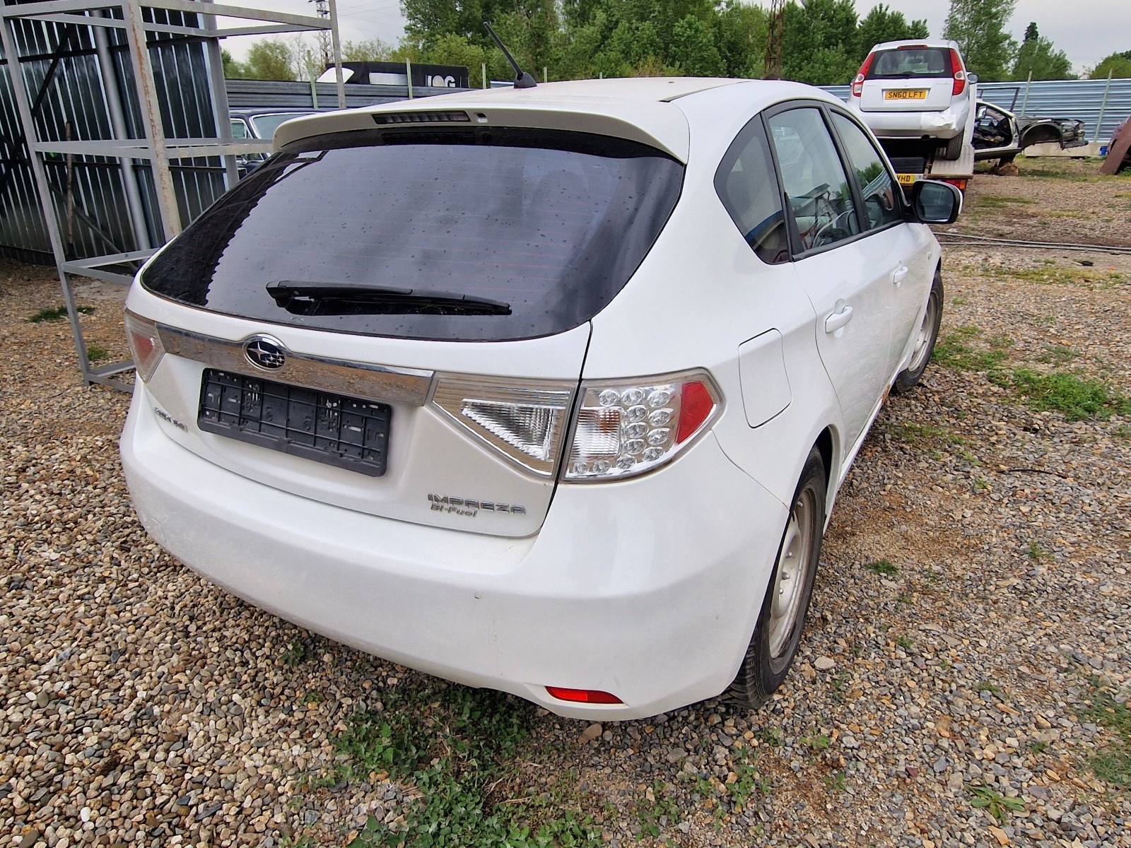 Subaru Impreza 1.5i BiFuel - изображение 1