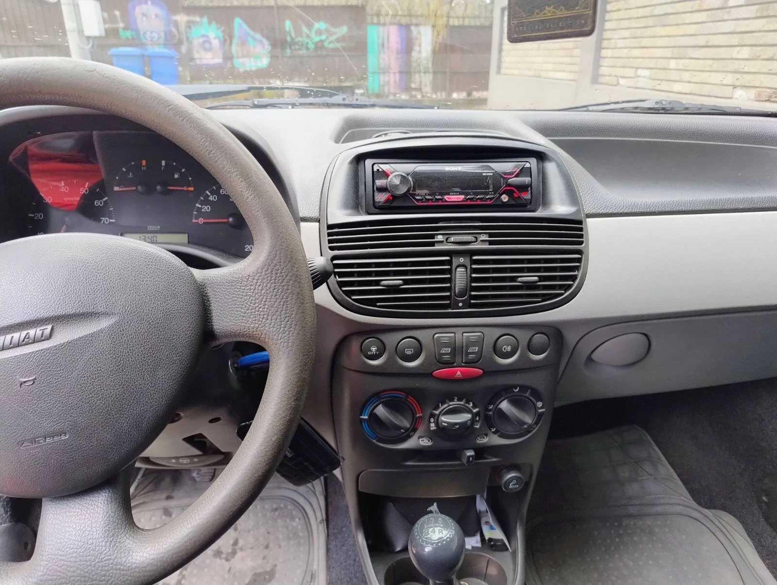Fiat Punto 1.2 80hp - изображение 8