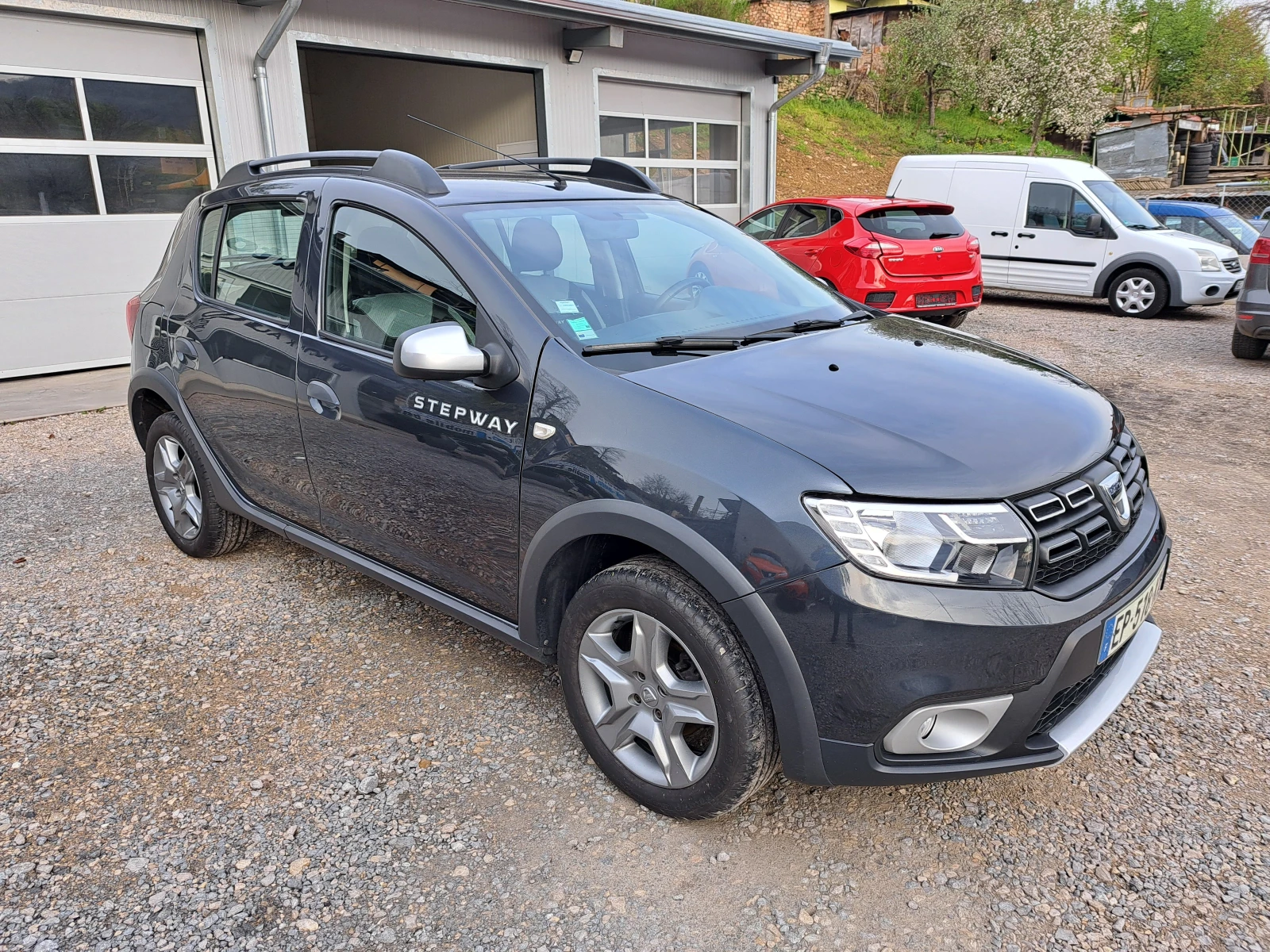 Dacia Sandero STEPWAY* КЛИМА* NAVI* ТЕМПОМАТ* ПАРКТР.* EU6 - изображение 4
