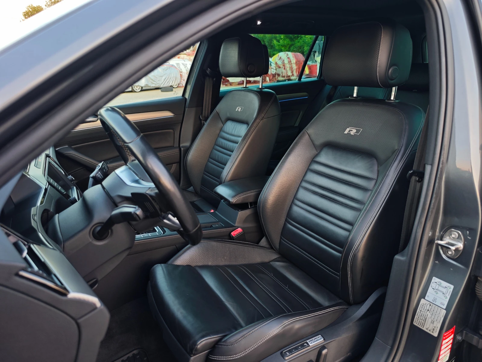 VW Passat R-Line* Digital Cockpit* SWISS - изображение 7