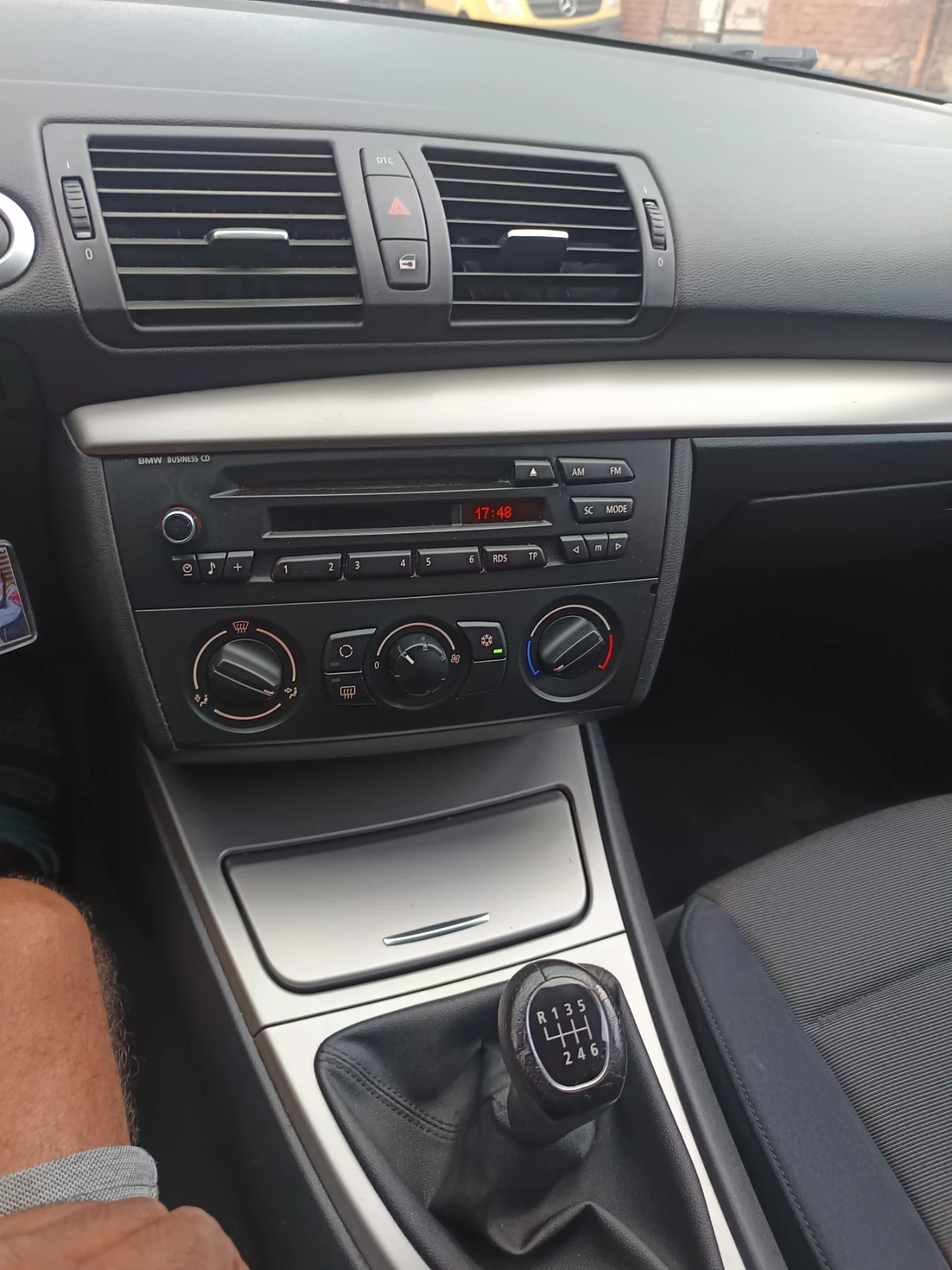 BMW 120 2.0d - изображение 9