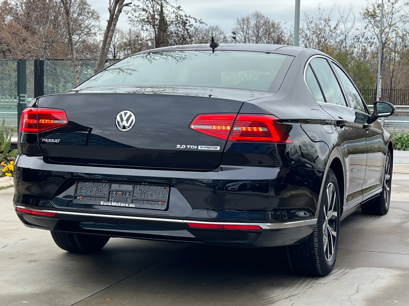 VW Passat 2.0TDI, HIGHLINE-FULL SERVICE VW-KATO HOB, LED, DI - изображение 5