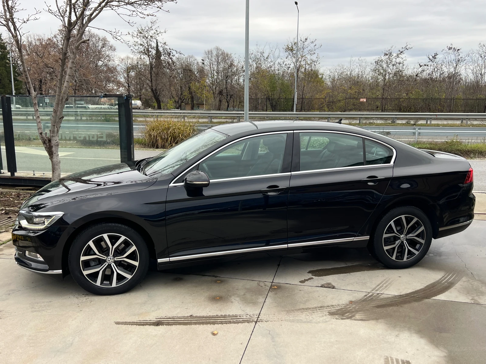 VW Passat 2.0TDI, HIGHLINE-FULL SERVICE VW-KATO HOB, LED, DI - изображение 7