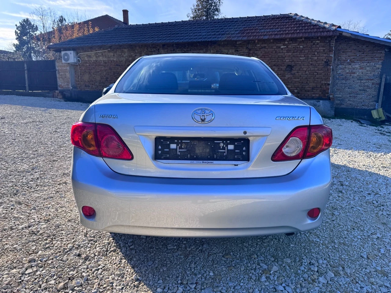 Toyota Corolla 1.6i Климатроник - изображение 4
