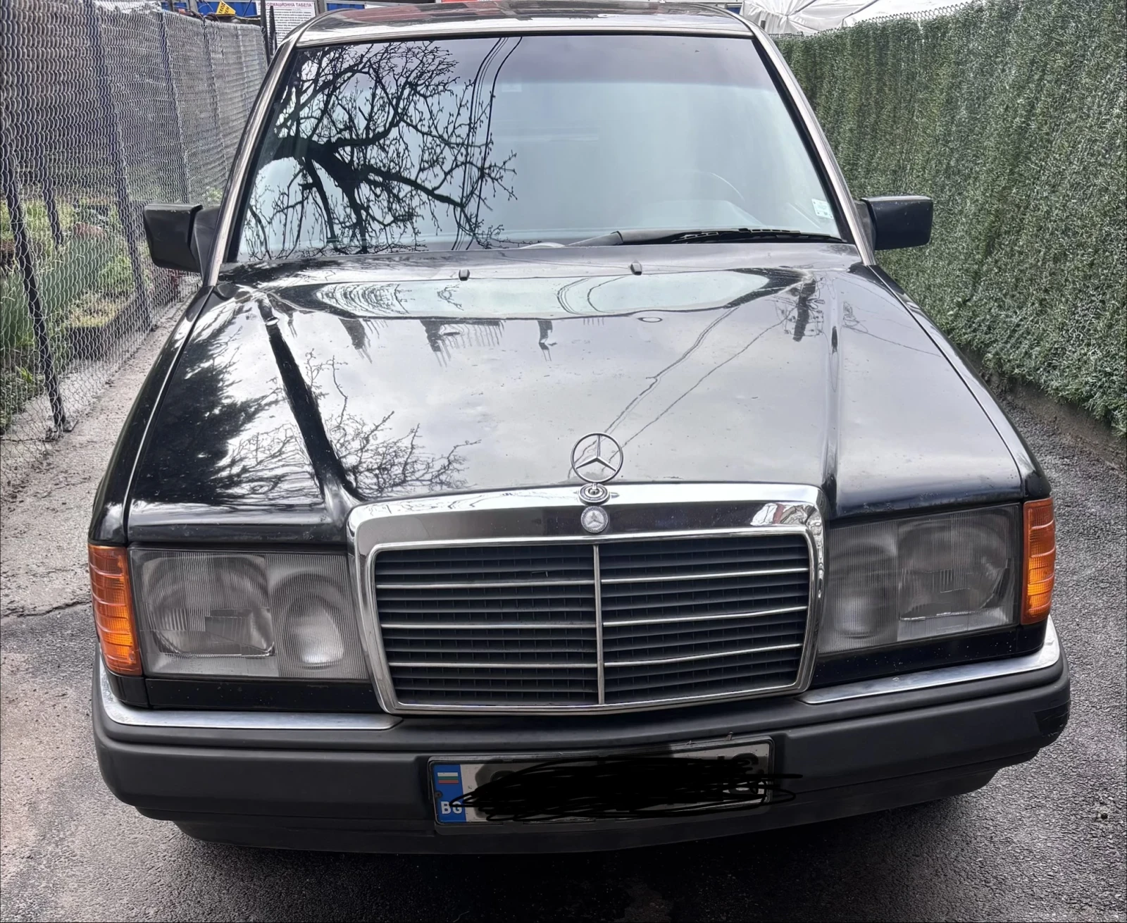 Mercedes-Benz 124