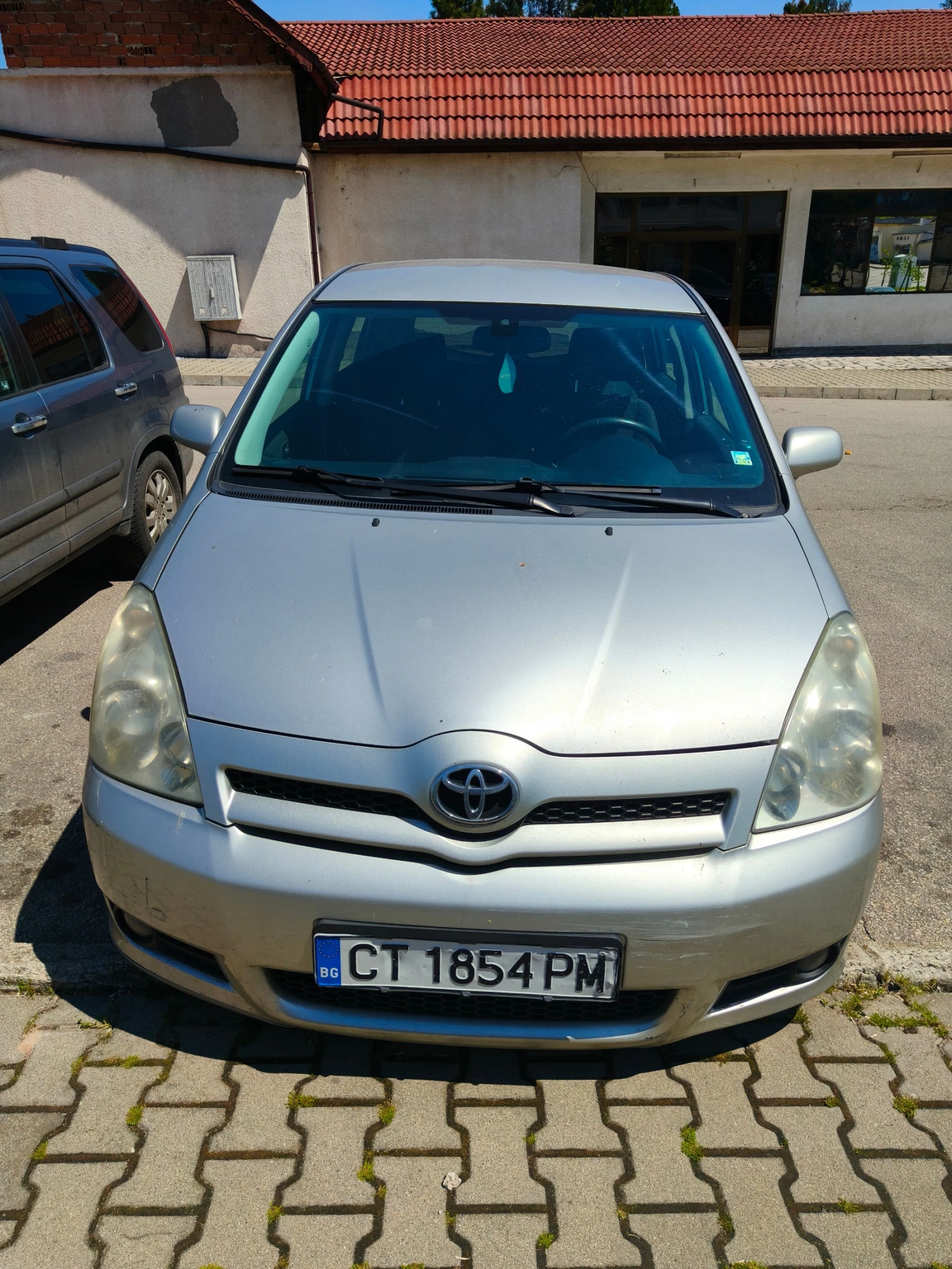 Toyota Corolla verso 1.8 VVT-i LPG, снимка 2 - Автомобили и джипове - 54312195