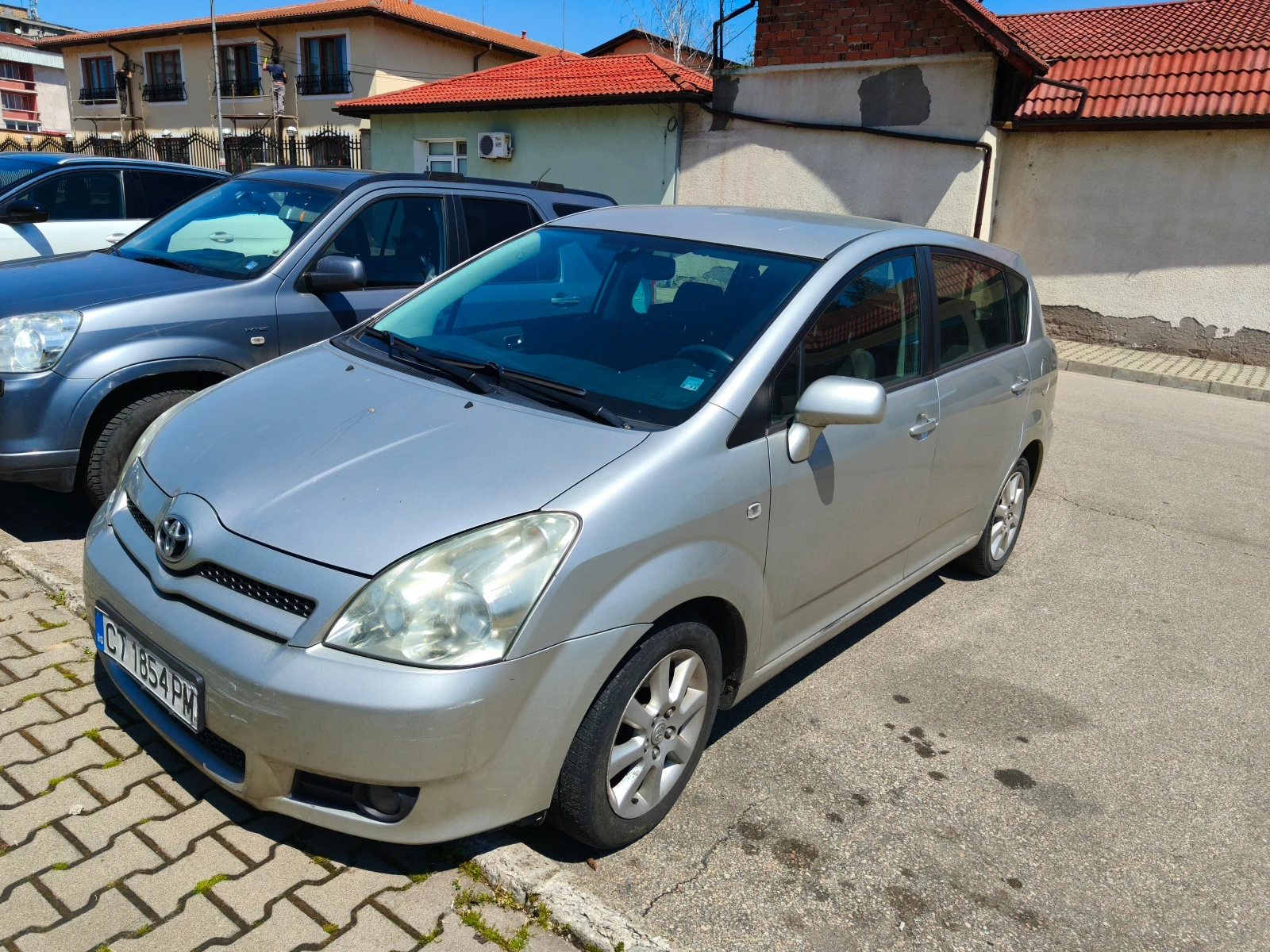 Toyota Corolla verso 1.8 VVT-i LPG, снимка 5 - Автомобили и джипове - 54312195