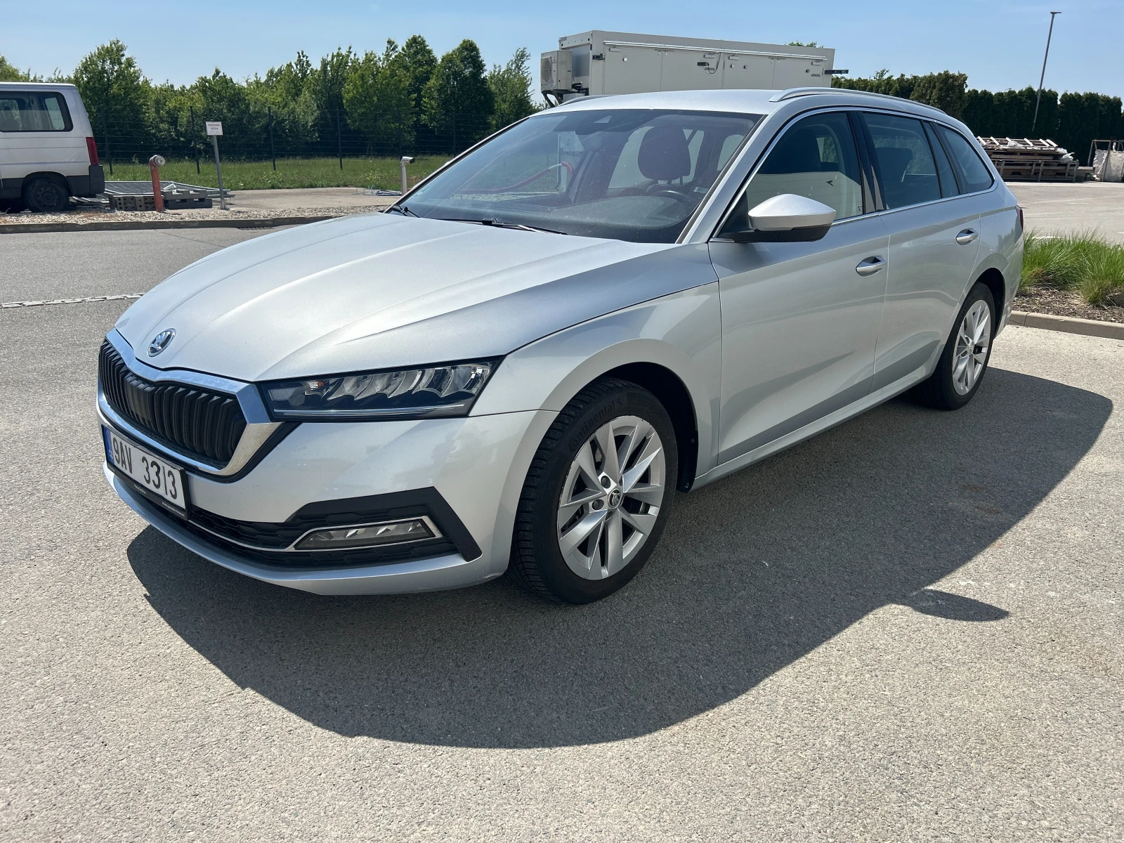 Skoda Octavia 2.0 TDI/ DSG/ Style/ Combi/ Очакван !