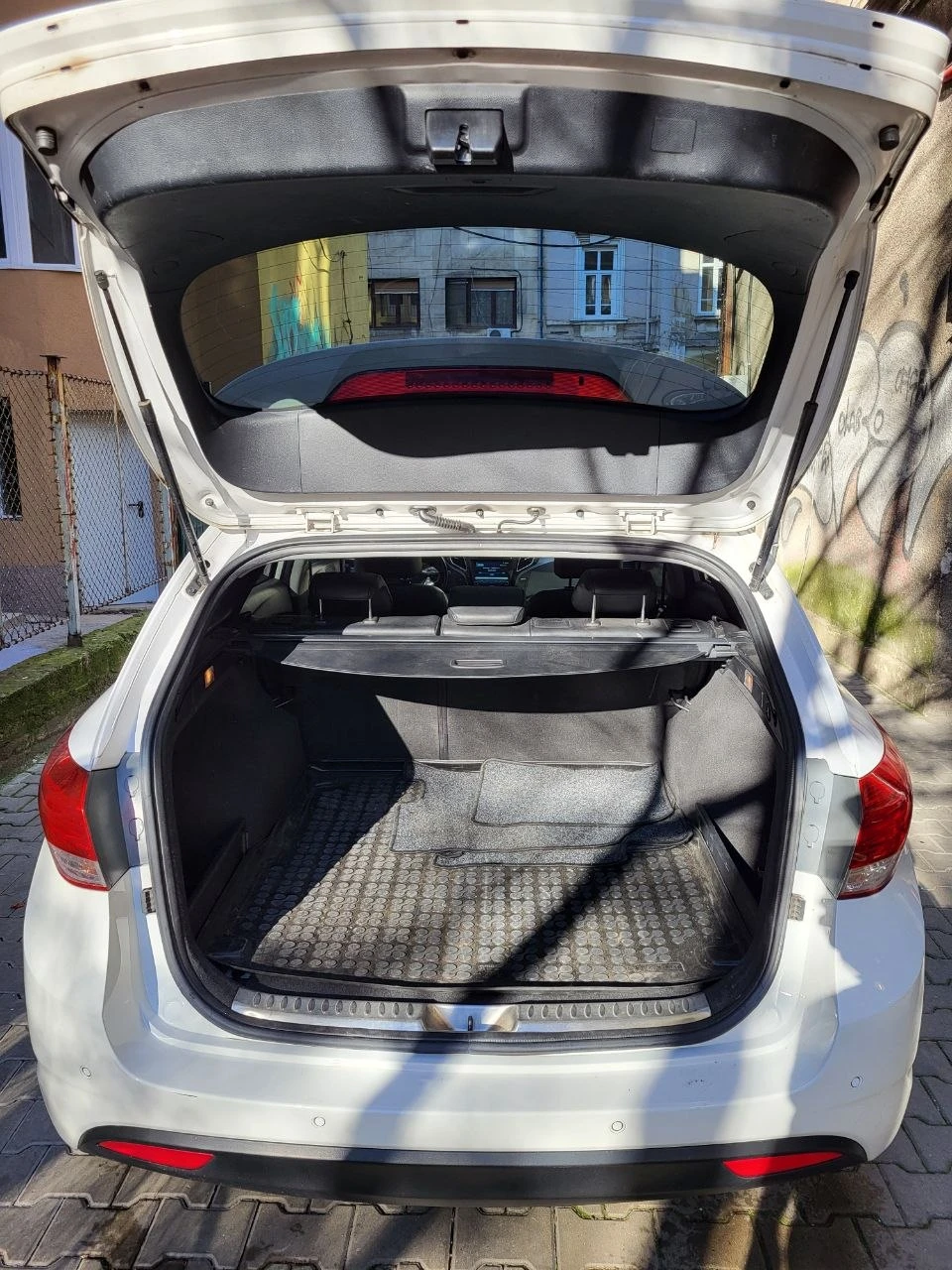 Hyundai I40, снимка 8 - Автомобили и джипове - 55493299