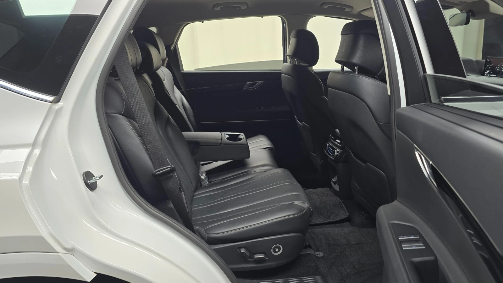 Genesis GV80 2.5T AWD, снимка 9 - Автомобили и джипове - 55559936