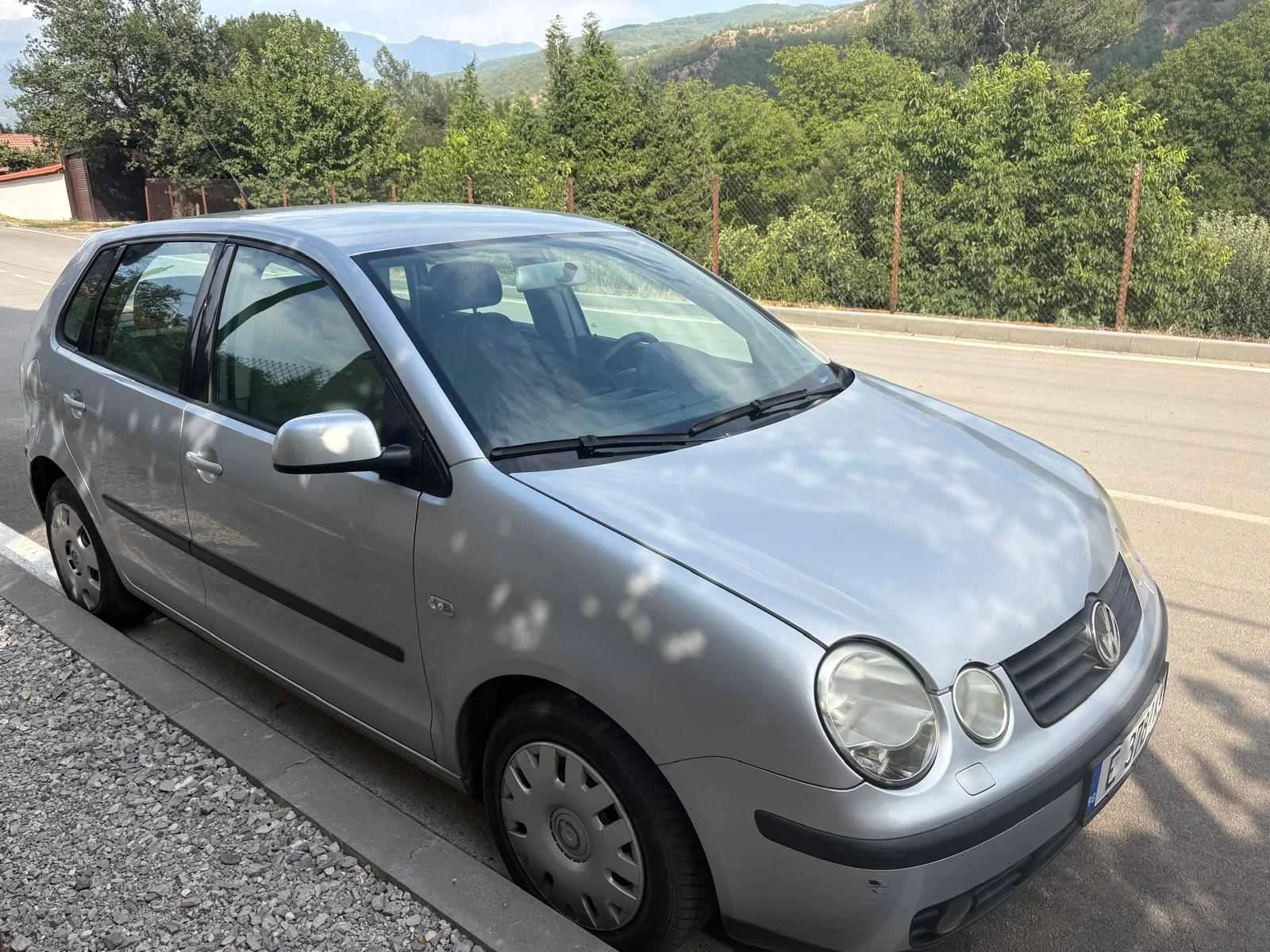 VW Polo 1.4 FSI, снимка 2 - Автомобили и джипове - 56043695