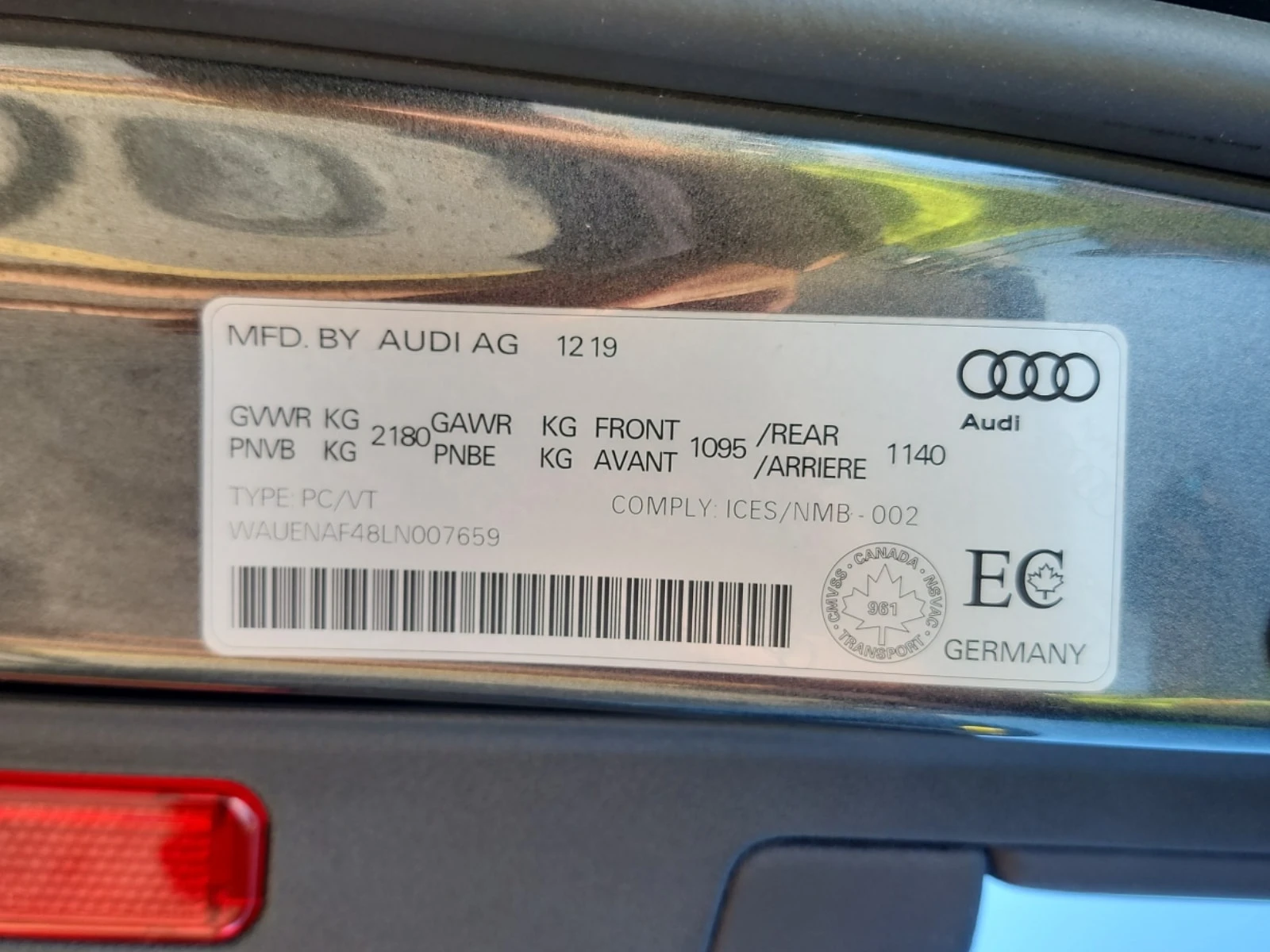 Audi A4 * PROGRESSIV * CARFAX * , снимка 16 - Автомобили и джипове - 56066338