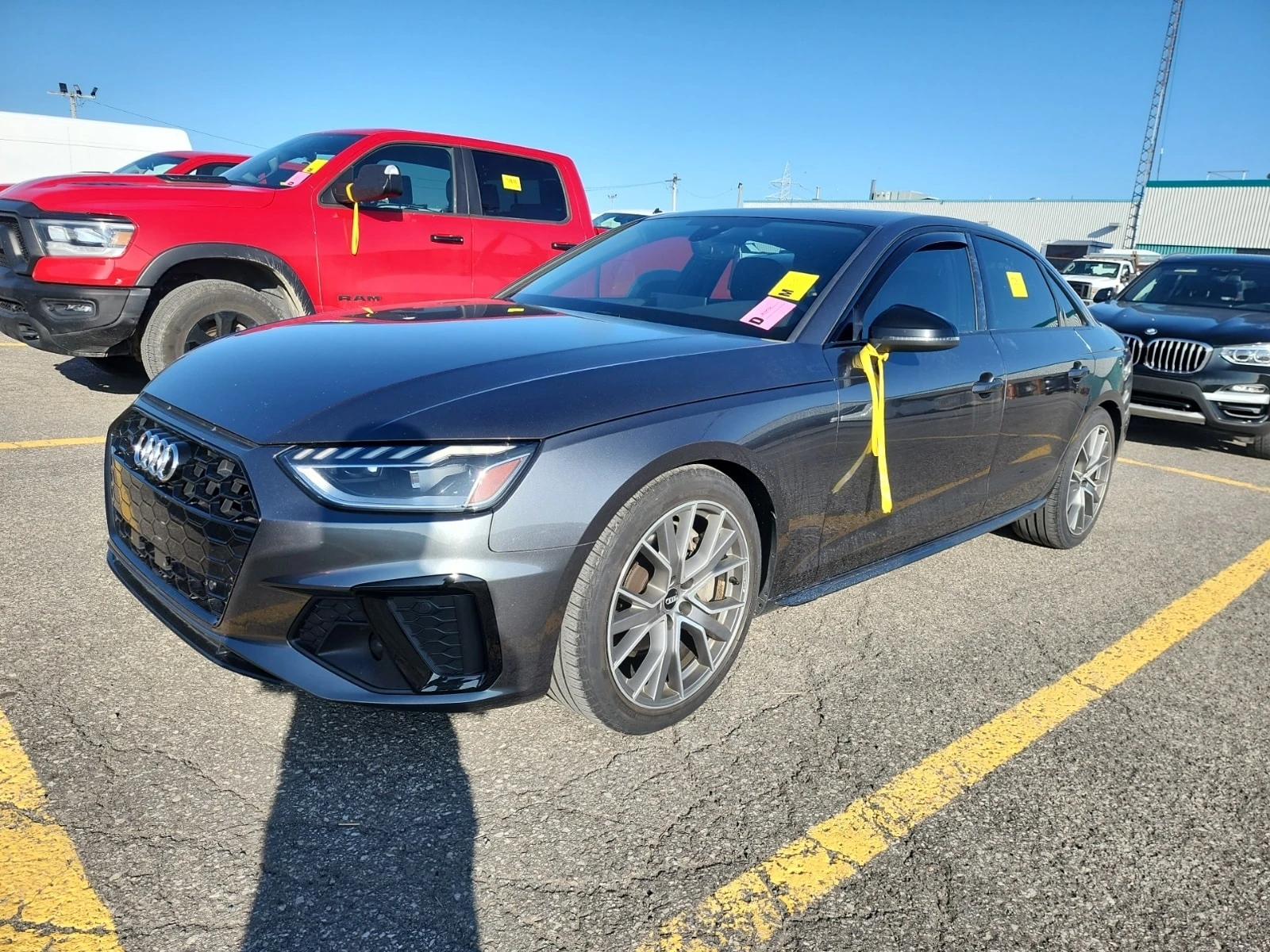 Audi A4 * PROGRESSIV * CARFAX * , снимка 2 - Автомобили и джипове - 56066338
