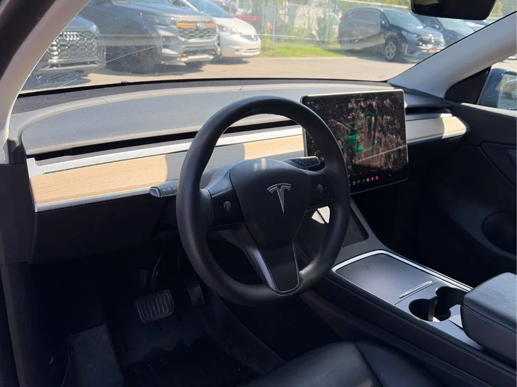 Tesla Model Y Long Range AWD* CARFAX* ОПЦИЯ ЗА ФИНАНСИРАНЕ* , снимка 7 - Автомобили и джипове - 56073447