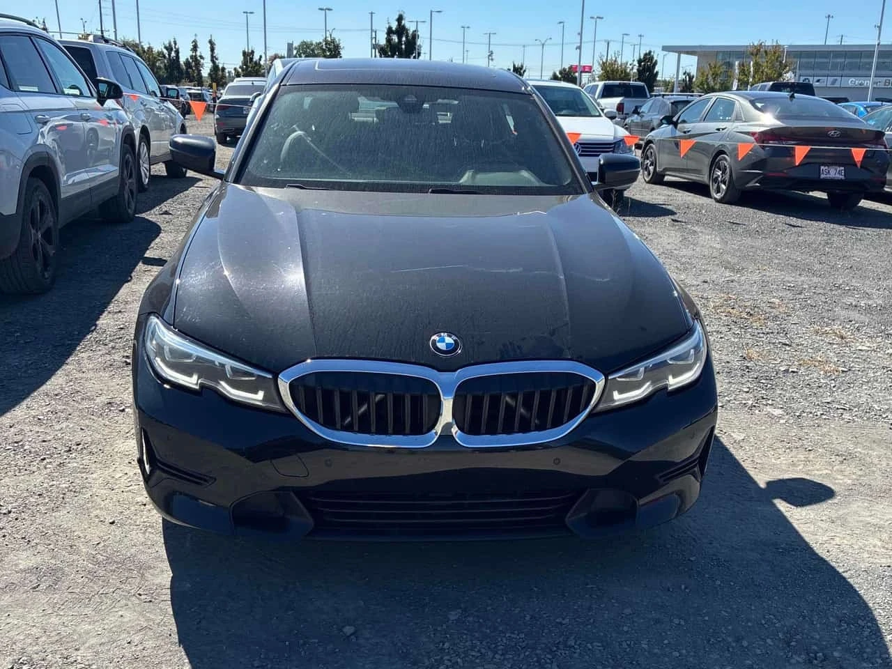 BMW 330 / ПЕРФЕКТНО СЕРВИЗИРАНА / АВТОКРЕДИТ , снимка 5 - Автомобили и джипове - 56222093