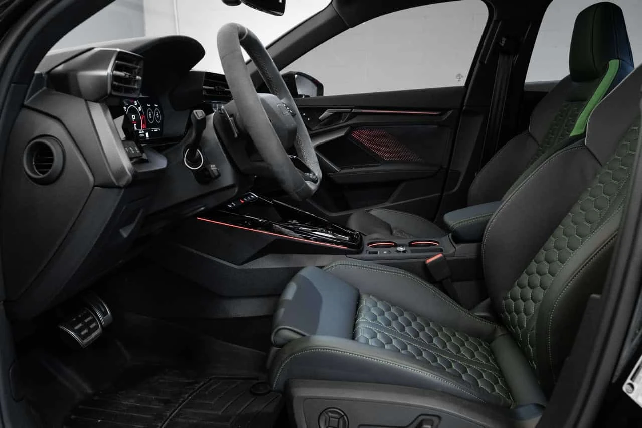 Audi Rs3 * 2.5 TFSI ADV DRIVR ASSIT PKG/CARBN OPTIC PLS PKG | Mobile.bg � ����������� 9