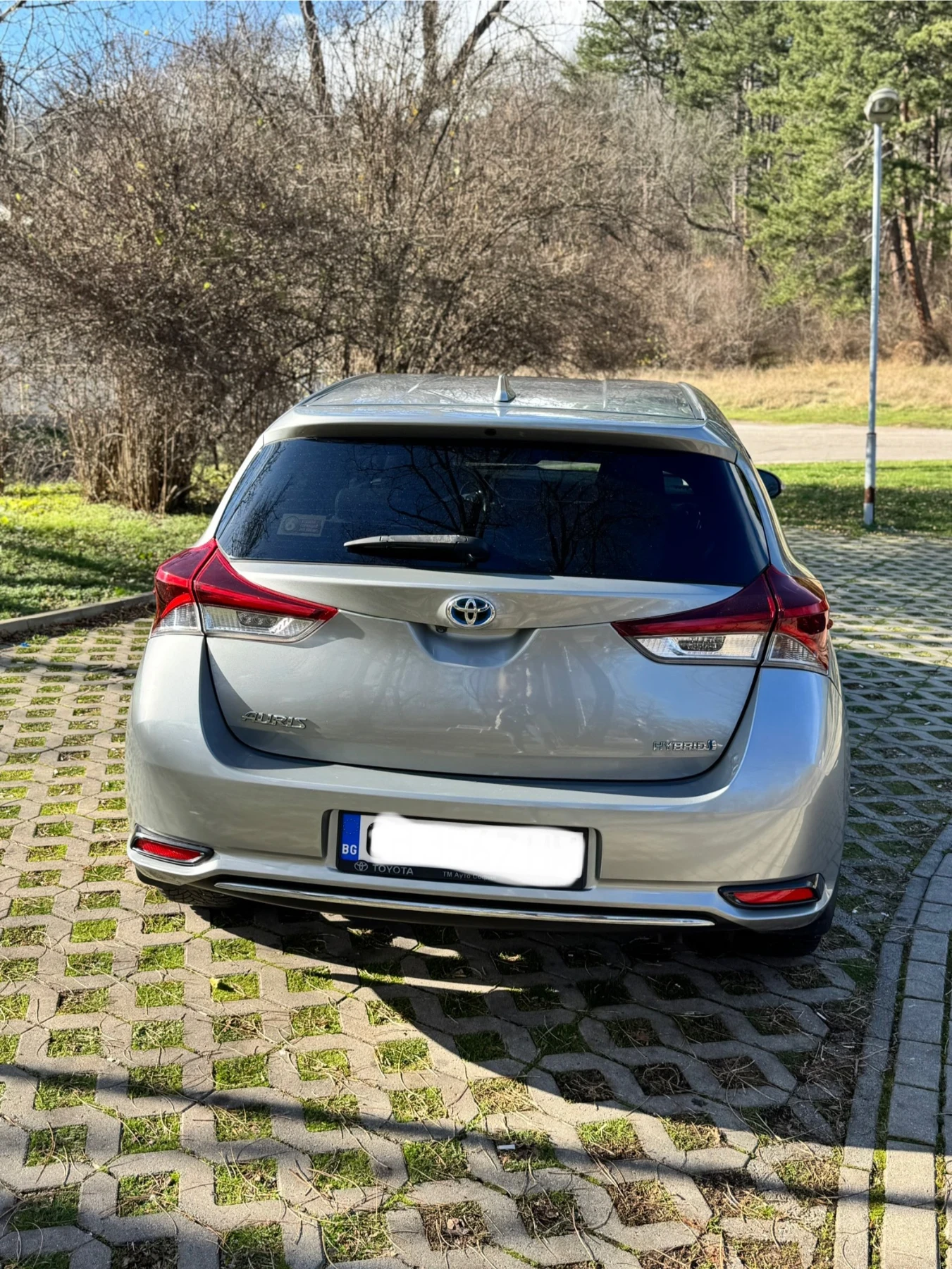Toyota Auris 1.8 HYBRID �������� | Mobile.bg � ����������� 5