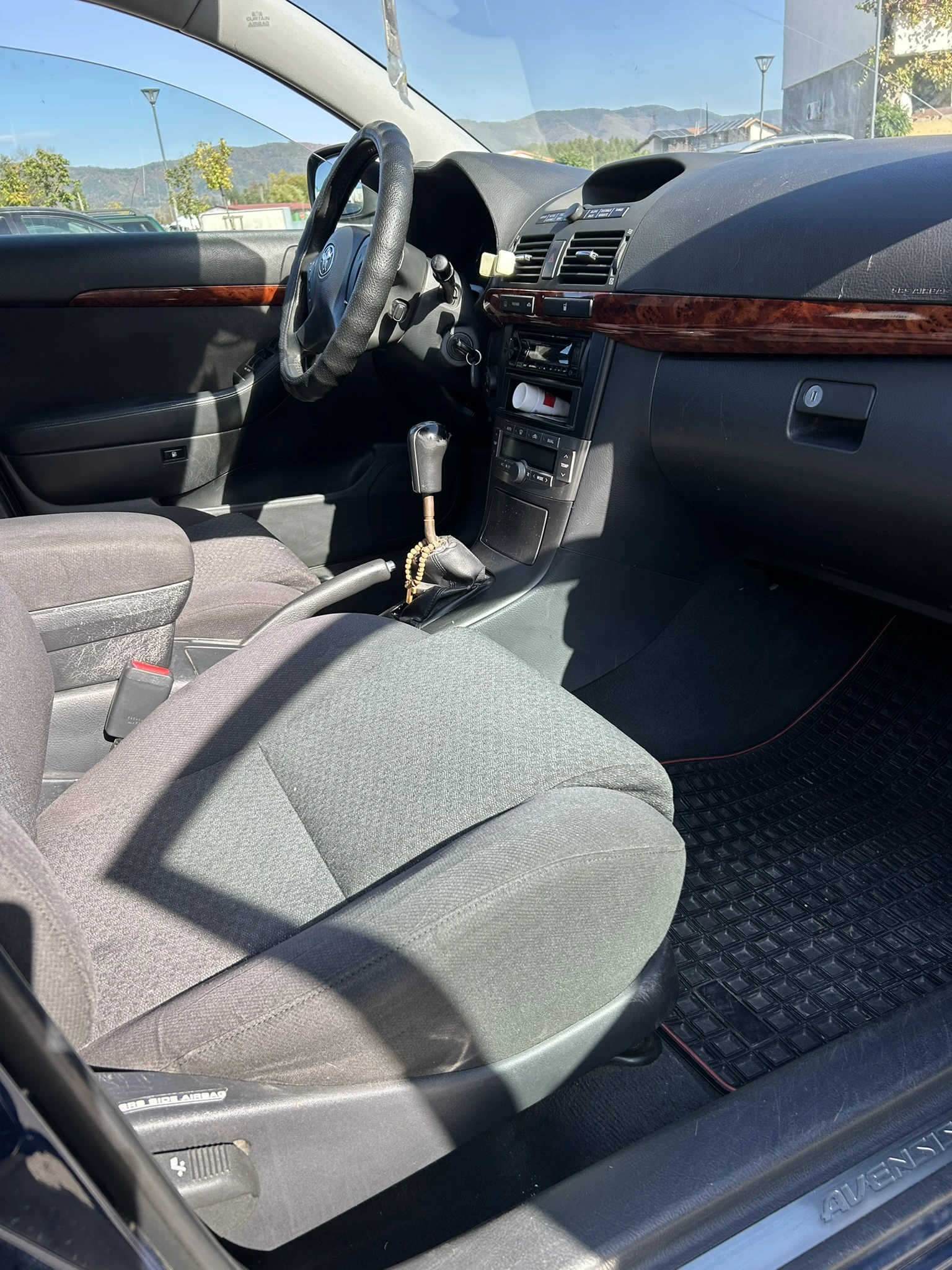 Toyota Avensis D4D, снимка 13 - Автомобили и джипове - 56639232