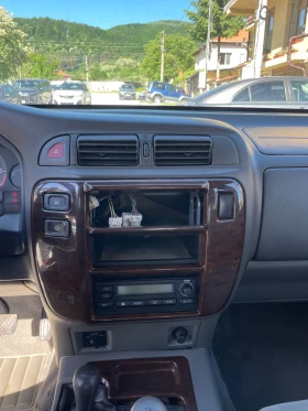 Nissan Patrol 2.8 механично ГНП 7местен, снимка 6