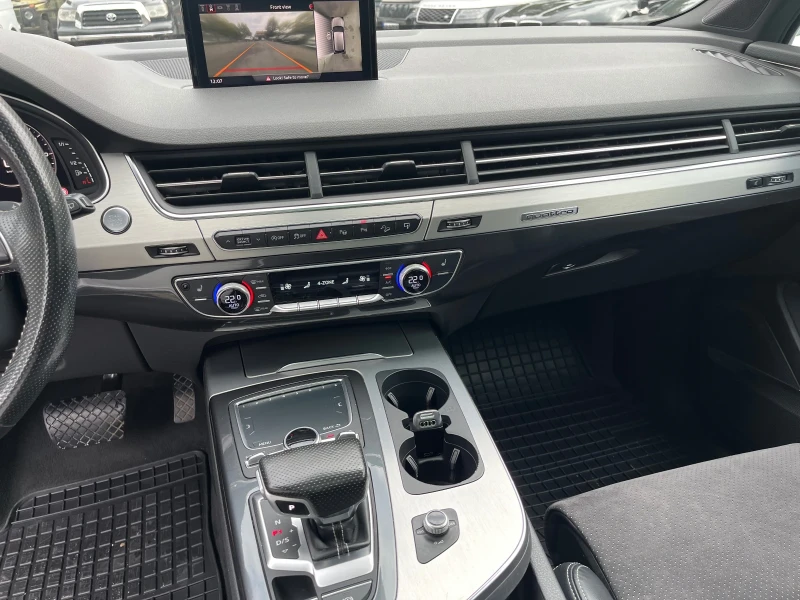 Audi Q7 S-Line/Pano/Bose/Matrix/Distronic/6+ 1, снимка 11 - Автомобили и джипове - 47601303