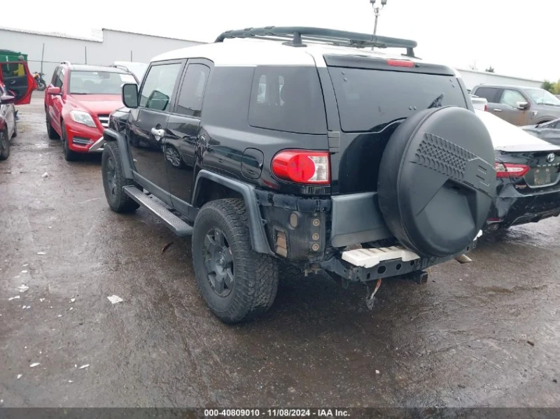 Toyota Fj cruiser 4x4 КРАЙНА ЦЕНА, снимка 4 - Автомобили и джипове - 48339478