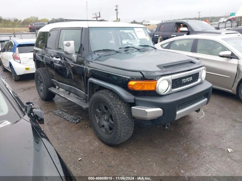 Toyota Fj cruiser 4x4 КРАЙНА ЦЕНА, снимка 3 - Автомобили и джипове - 48339478